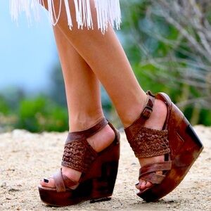 Bed Stu Petra Leather Wedge Sandals 7.5